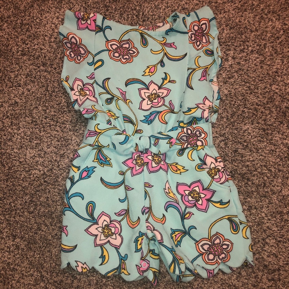 Little girls flower romper